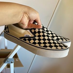 Classic slip on vans black and white checkerboard men size 6 women 7.5